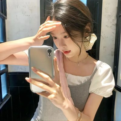 药屋少女的呢喃
